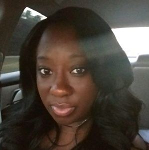 Meet your Posher, Candace